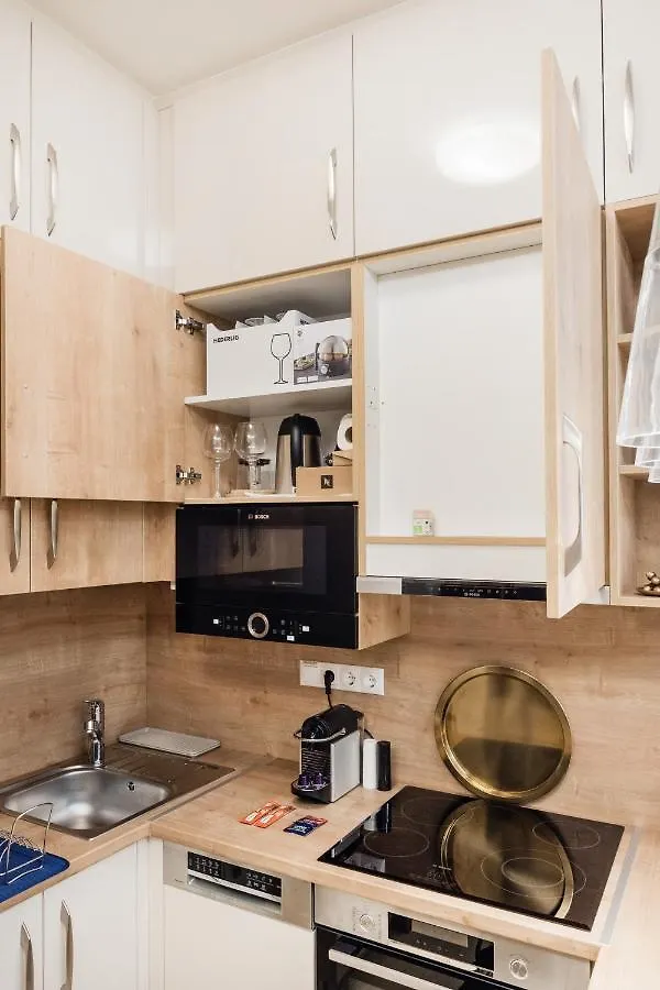 Apartment Shining Feather Studio Budapest